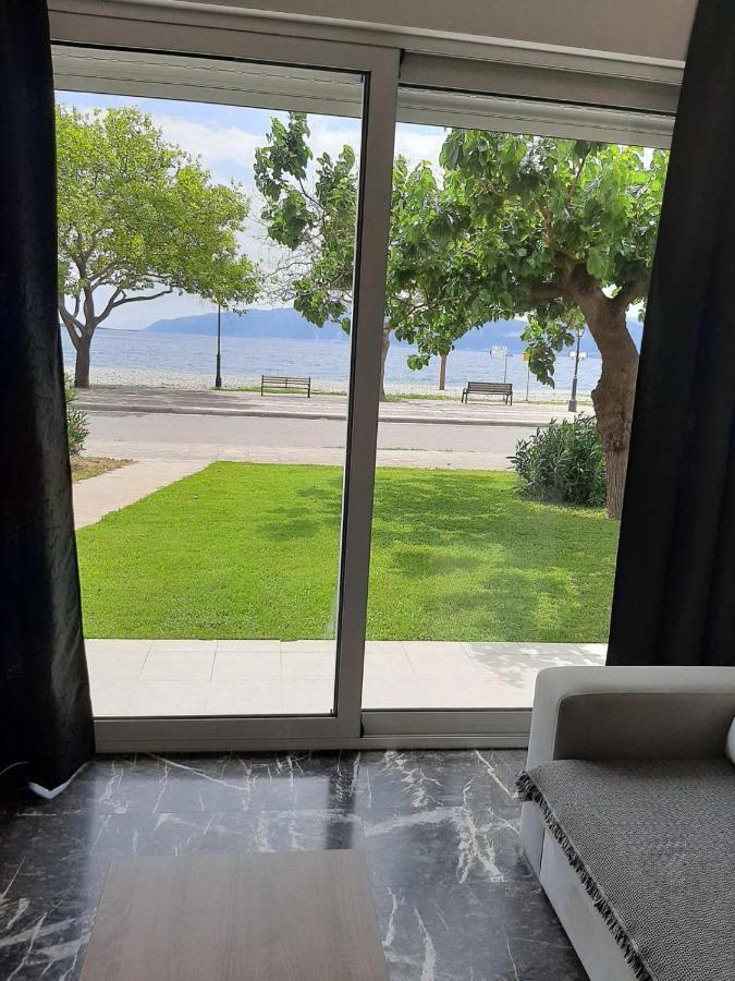 Nafpaktos Seaside Apartment Exterior foto