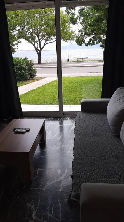 Nafpaktos Seaside Apartment Exterior foto