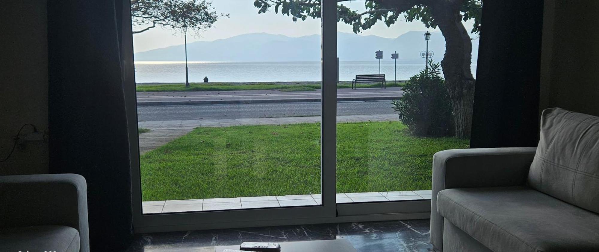 Nafpaktos Seaside Apartment Exterior foto